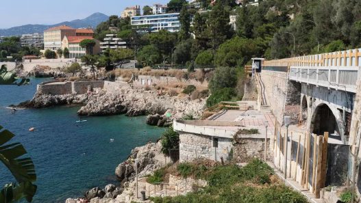 Date de réouverture, gérant, reconstruction à l’identique… On en sait plus sur la réouverture du « Coco Beach » qui avait brûlé à Nice il y a 10 ans. - Nice
