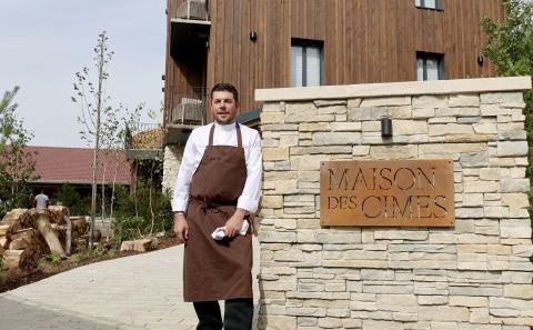Doubs : le chef Matthias Marc présente son nouveau restaurant à Malbuisson