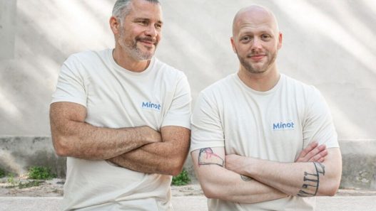 "Minot" : Glenn Viel, chef trois étoiles au Guide Michelin, ouvre un glacier dans ce village provençal
