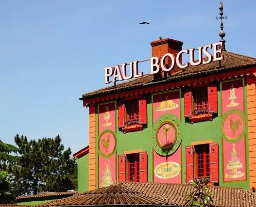 Ouvert 365 jours par an d'ordinaire, le célèbre restaurant Paul Bocuse vient de fermer ses portes : voici la raison