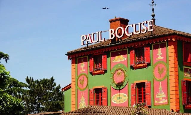 Ouvert 365 jours par an d'ordinaire, le célèbre restaurant Paul Bocuse vient de fermer ses portes : voici la raison
