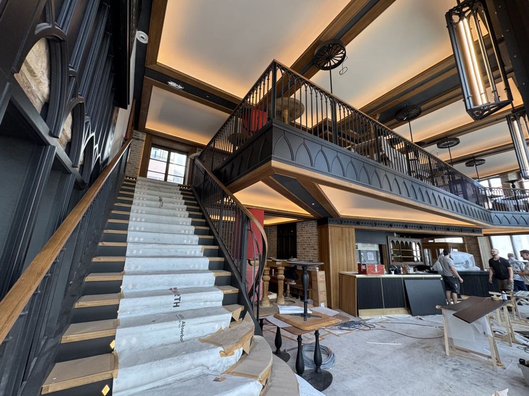 Après 3 ans de travaux, une grande brasserie de style « gothique » ouvre bientôt à Strasbourg !