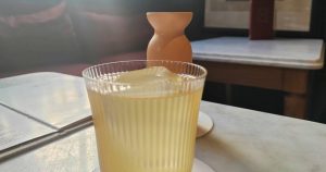 BAR À COCKTAILS — À Paris, au 1802, plus grand bar à rhum au monde, un nouveau menu de cocktails pour raconter le cycle de vie des matières premières