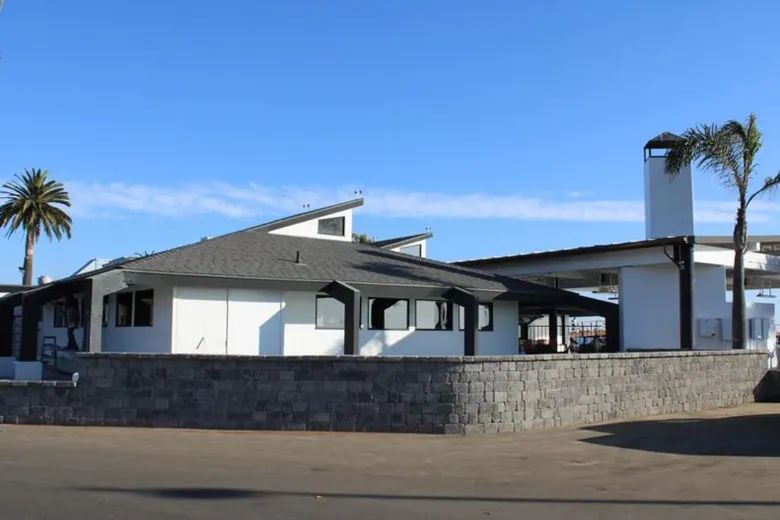 BizHawk: The Ellwood at Goleta Beach Shakes It Up, Moves From Fine Dining