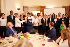 Le chef étoilé Mauro Colagreco sera en cuisine : ce gala de charité veut améliorer le quotidien dans les hôpitaux, et vous pouvez encore participer ! - Nice