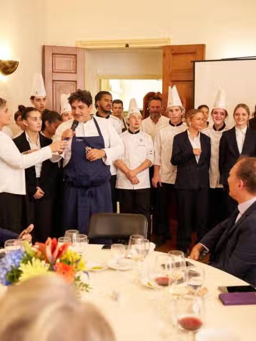 Le chef étoilé Mauro Colagreco sera en cuisine : ce gala de charité veut améliorer le quotidien dans les hôpitaux, et vous pouvez encore participer ! - Nice